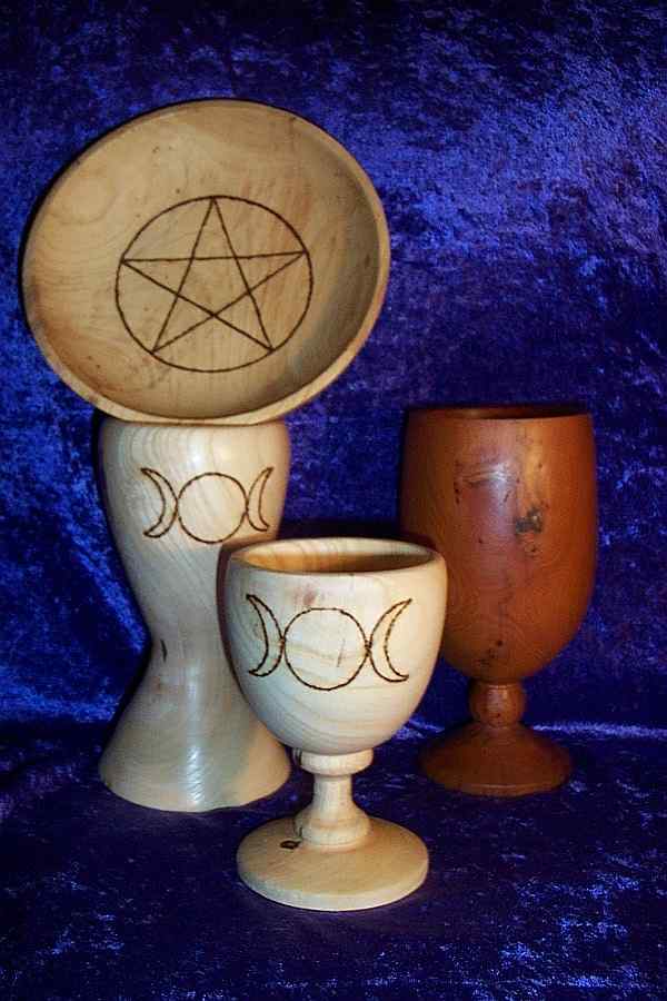 CHALICES & GOBLETS - WOOD