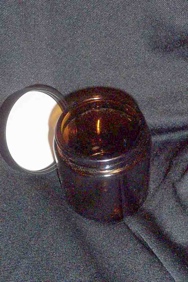 60 ML AMBER GLASS JAR WITH LID - 6