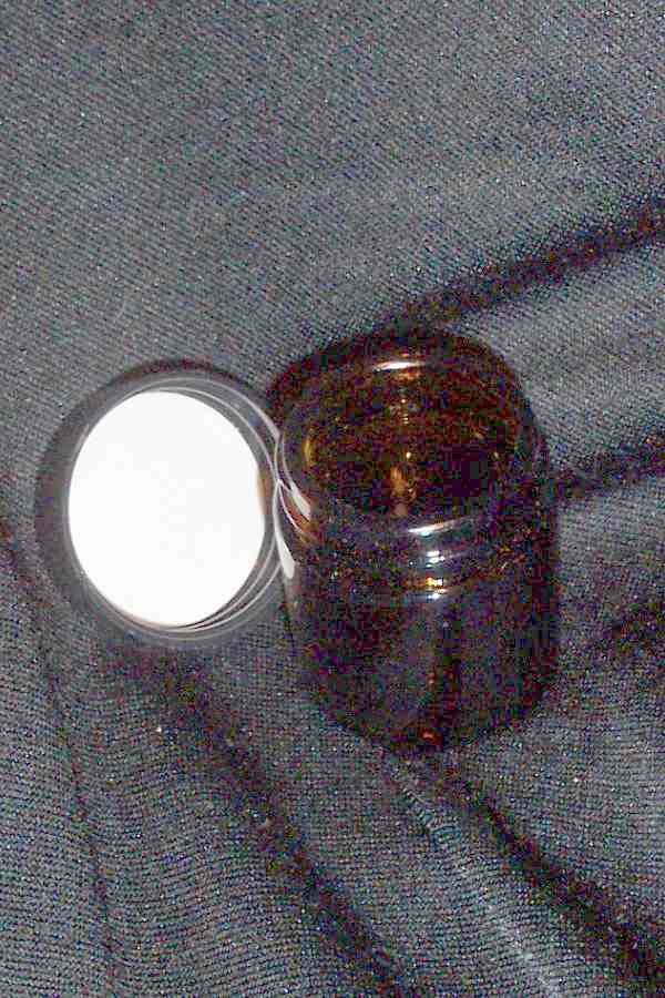 30 ML AMBER GLASS JAR WITH LID - 6