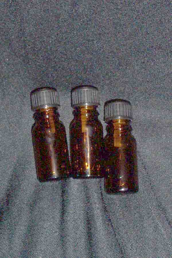10 ML AMBER GLASS BOTTLE WITH CAP AND NECK DROPPER